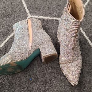 Betsey johnson boots